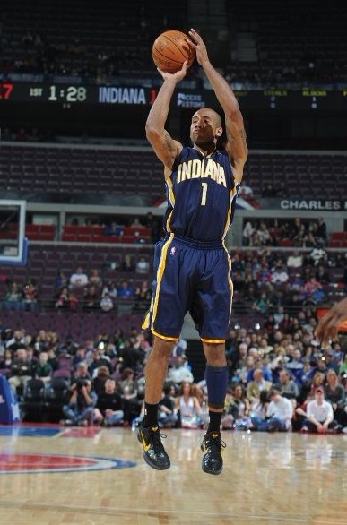 体育一起看亚运：山东游泳小将王一淳 葛楚彤初绽锋芒