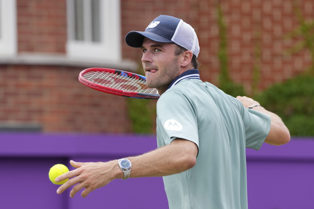 洲赛场上的 洲赛场上的