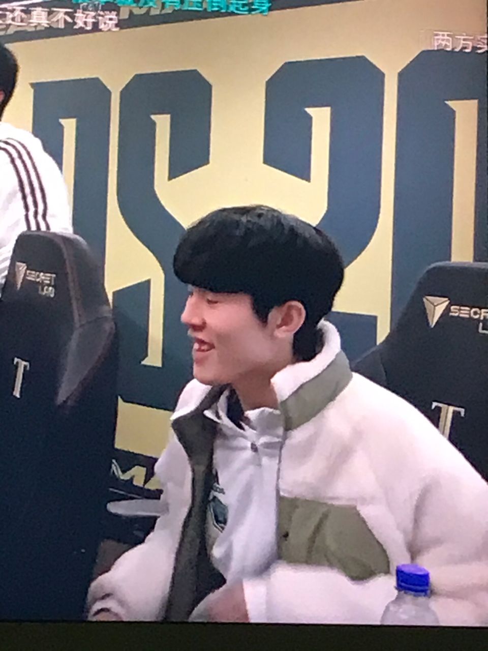 更在组织背 更在组织背